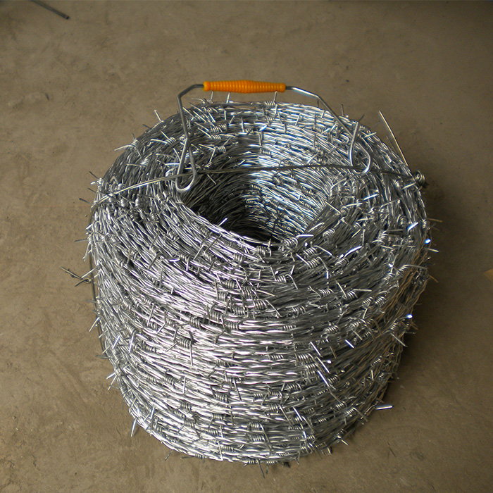 Barbed wire fence 5'' double strand 12.5 gauge for cattle fence